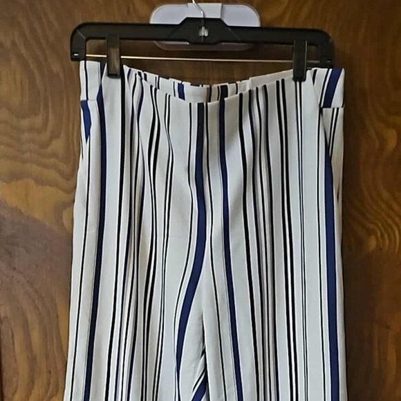 Chicos Size 1.5R US size 10R - Picture 1 of 2